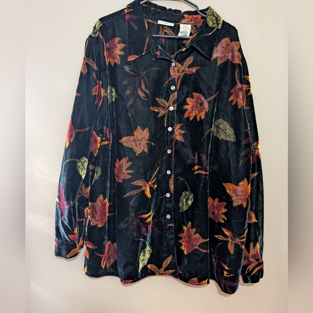 White Stag Velvet Leaf Button Up, Size:26W/28W, Colors:Brown/Black